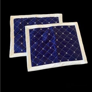 Set 2 Karen Neuburger KN Luxury Home Pillow Shams Navy Blue White Quilted B1
